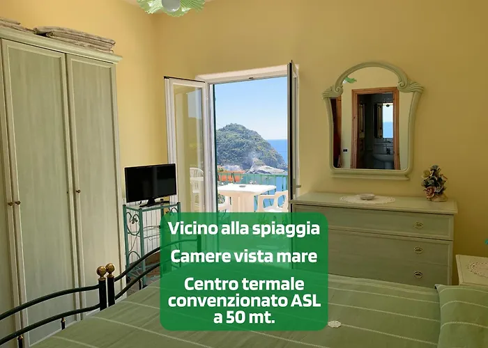 Pensione Casa Verde Sant'Angelo  photo