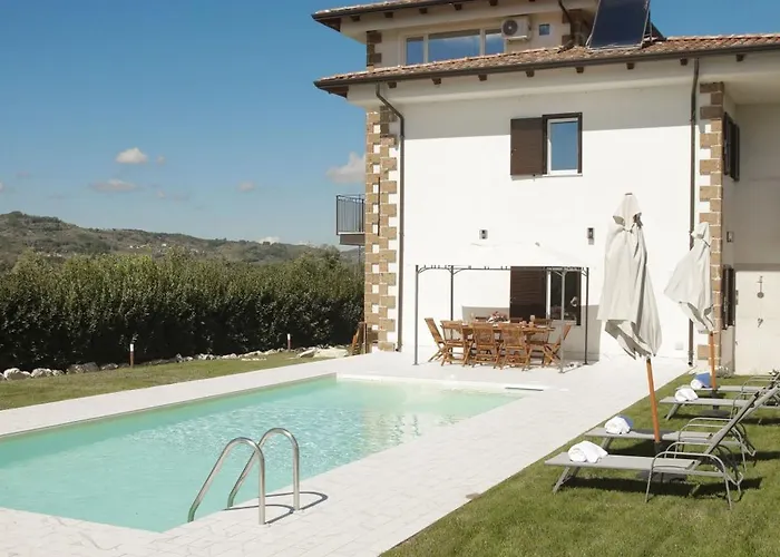 Villa Mariarosaria - Villa Esclusiva Con Piscina Amorosi képek