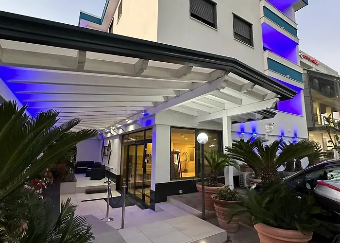 fotos do Hotel Clinton Casoria