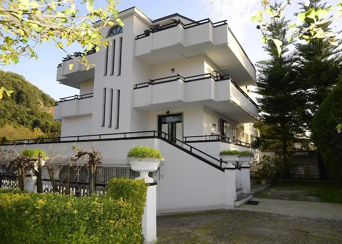 Il Poeta - Casa Accogliente Tra Amalfi E Cilento Apartment Battipaglia photo